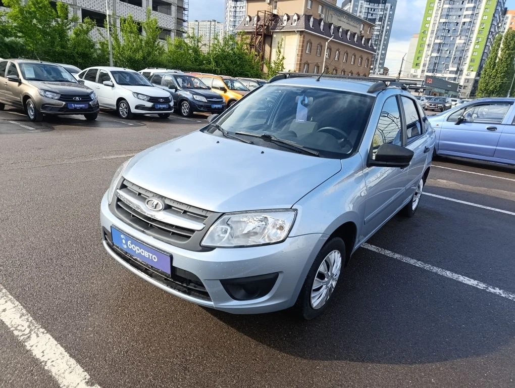 Lada Granta — ремонтопригодный и неприхотливый автомобиль для повседневных поездок