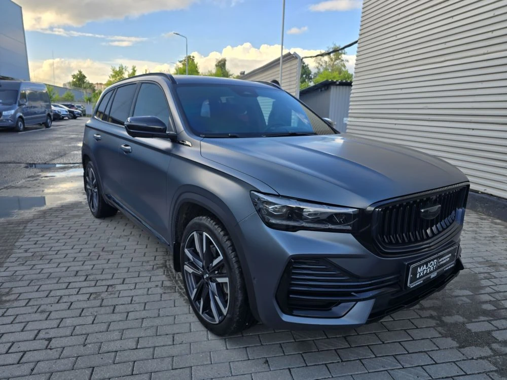Geely Monjaro 2024 года — максимум технологий и комфорта по вменяемой цене