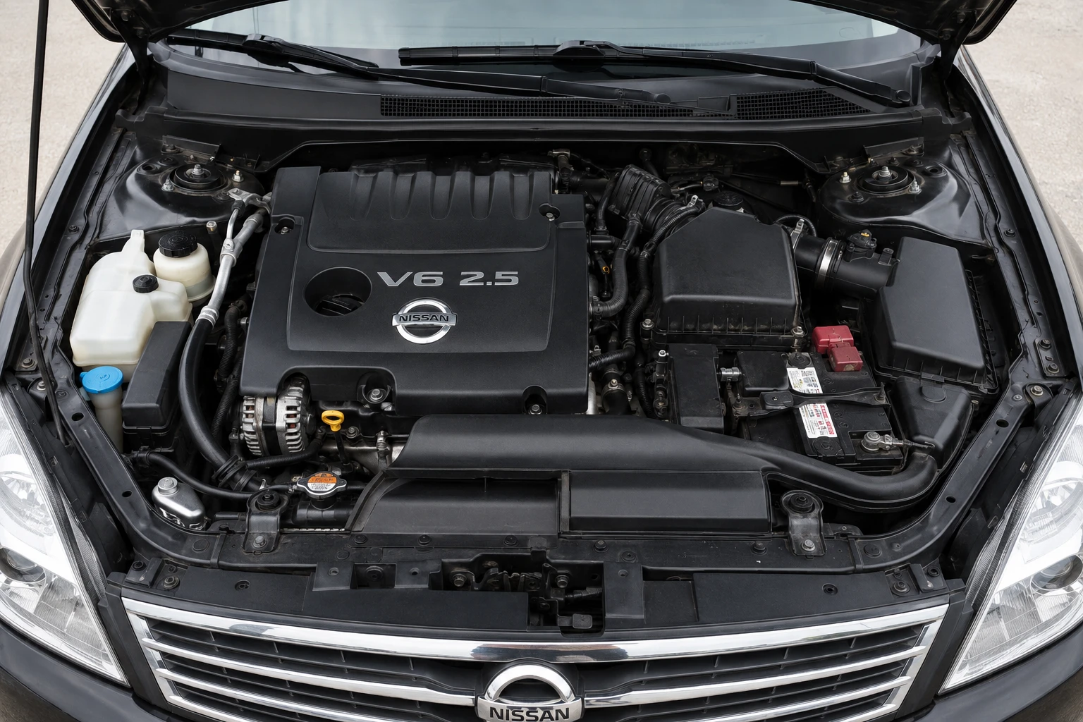 Nissan Teana на подъемнике